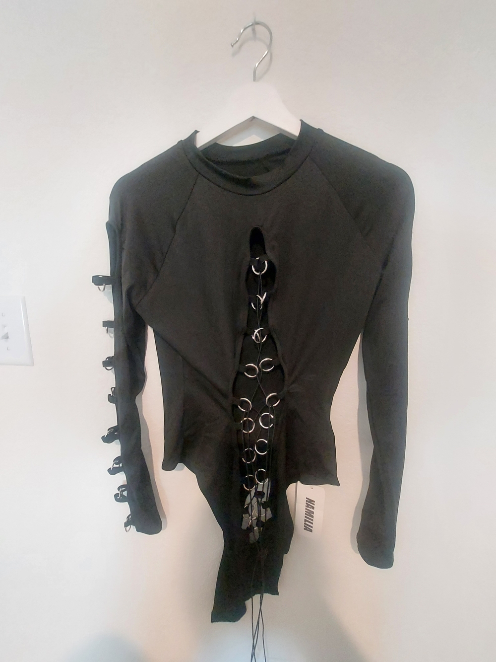 NWT Black Lace-Up Ring Detail Long Sleeve Body Suit